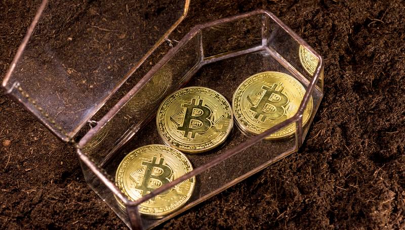 Golden,Shiny,Bitcoins,In,A,Glass,Transparent,Coffin.,The,Coffin