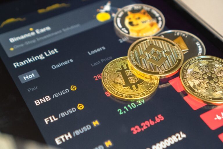 découvrez comment investir dans les crypto-monnaies avec succès. apprenez les stratégies, les astuces et les meilleures pratiques pour maximiser vos gains et sécuriser votre portefeuille dans le monde passionnant des cryptos.