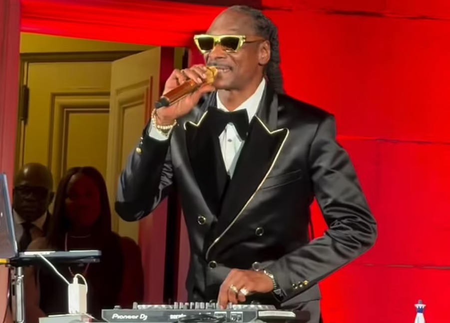 rejoignez snoop dogg et rick ross au crypto ball pour soutenir trump ! découvrez une soirée emblématique mêlant musique, crypto-monnaies et engagement politique, où le hip-hop rencontre l'innovation.